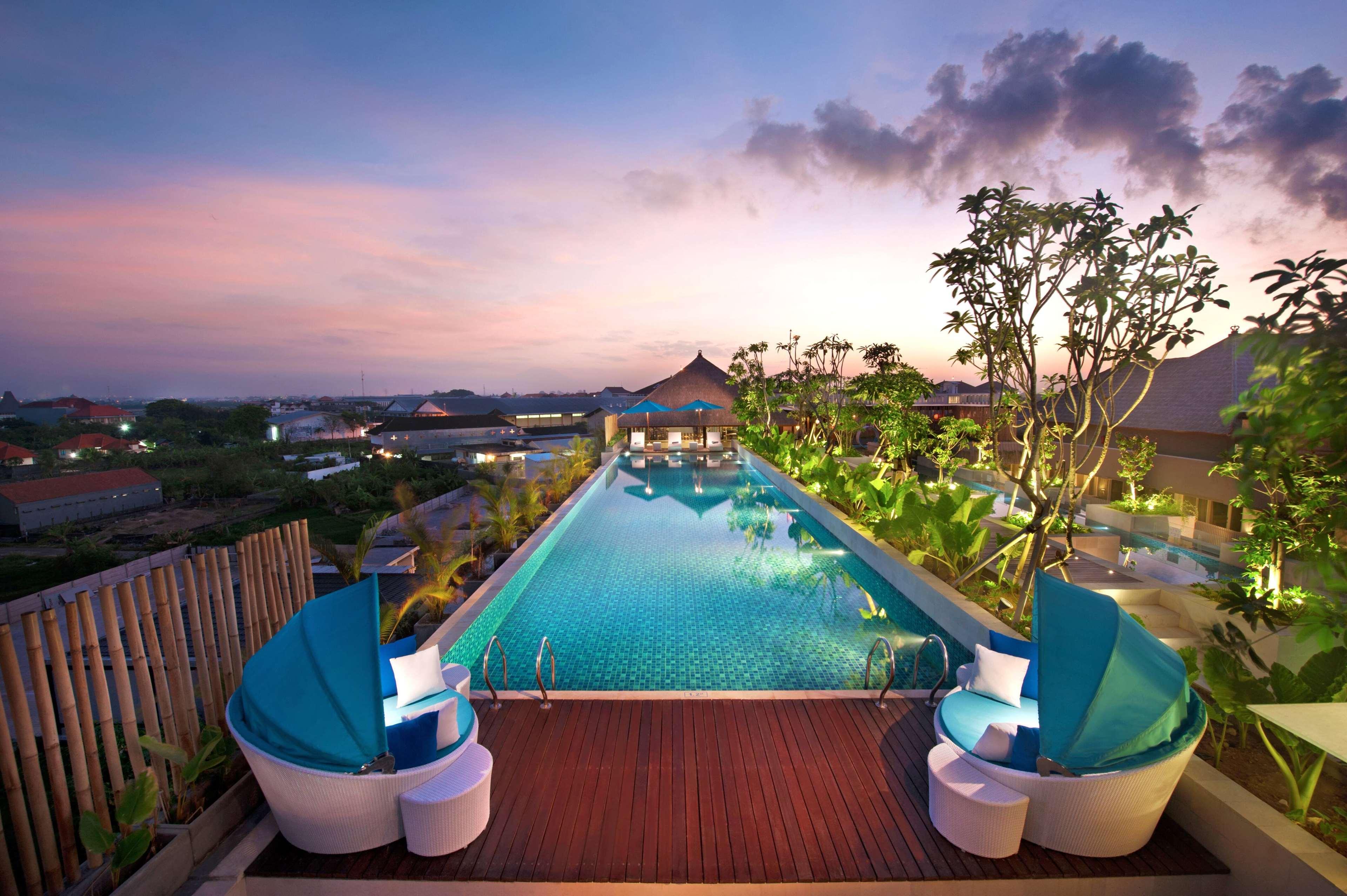 מלון סמיניאק Ramada By Wyndham Bali Sunset Road Kuta מראה חיצוני תמונה