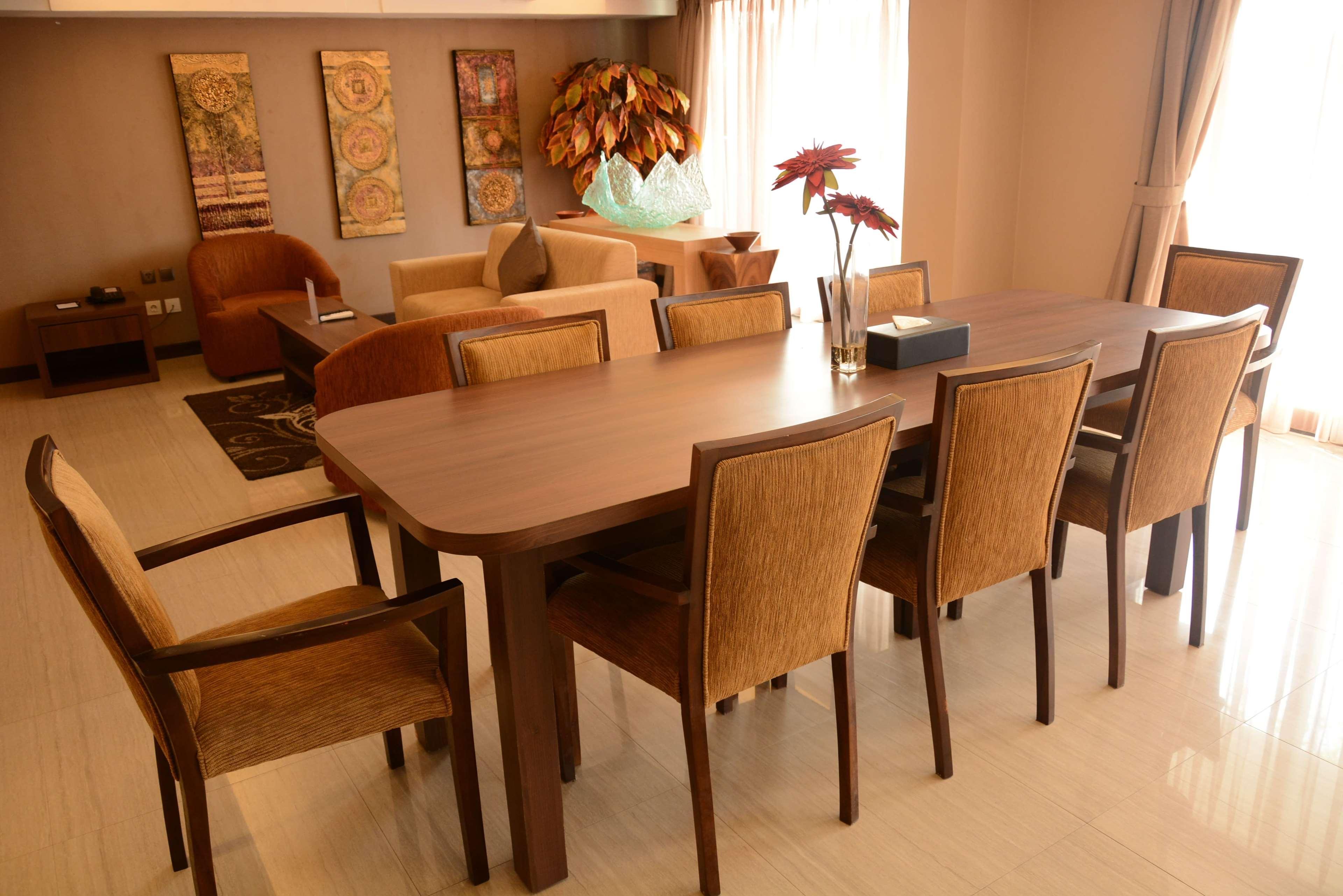 מלון סמיניאק Ramada By Wyndham Bali Sunset Road Kuta מראה חיצוני תמונה