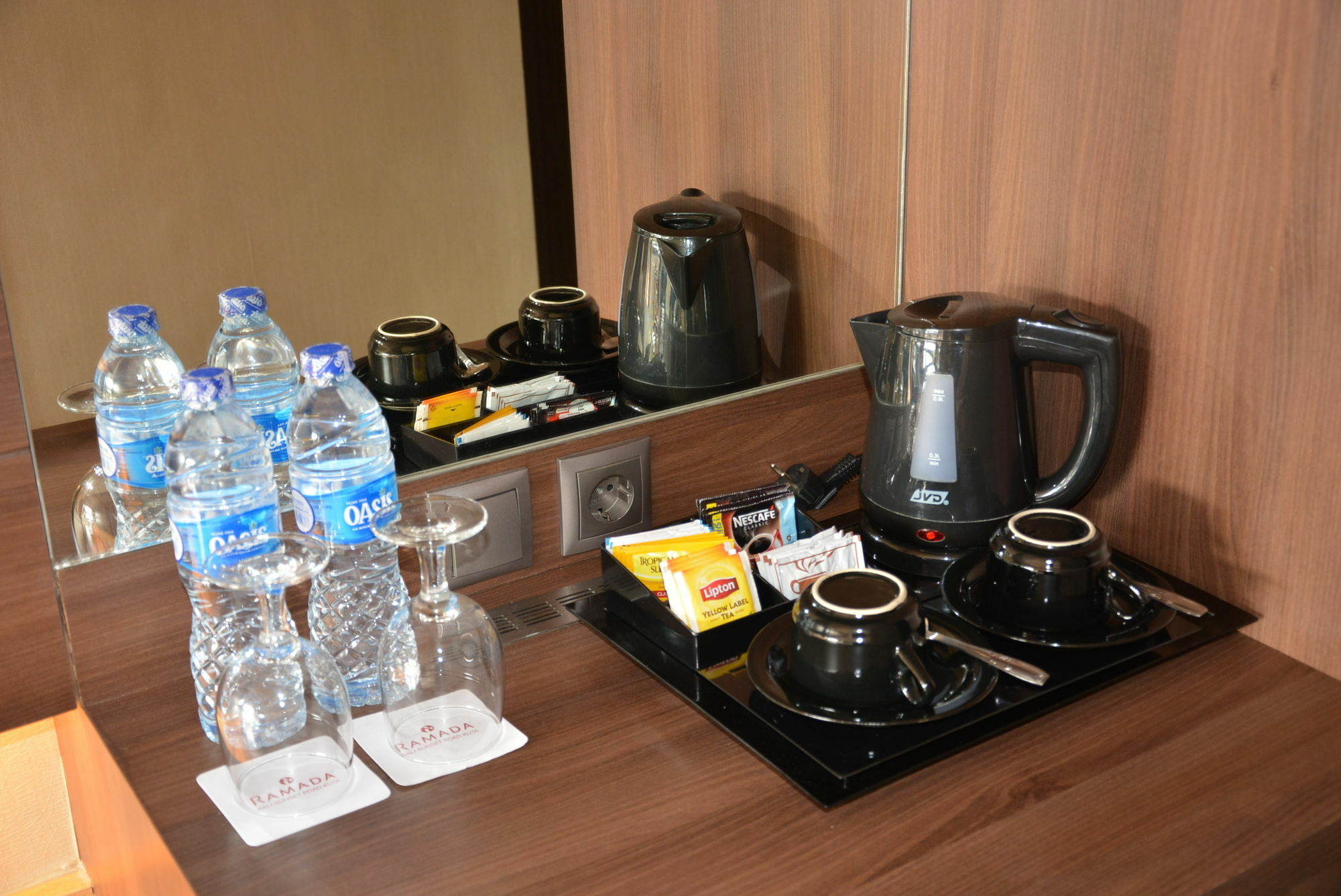 מלון סמיניאק Ramada By Wyndham Bali Sunset Road Kuta מראה חיצוני תמונה